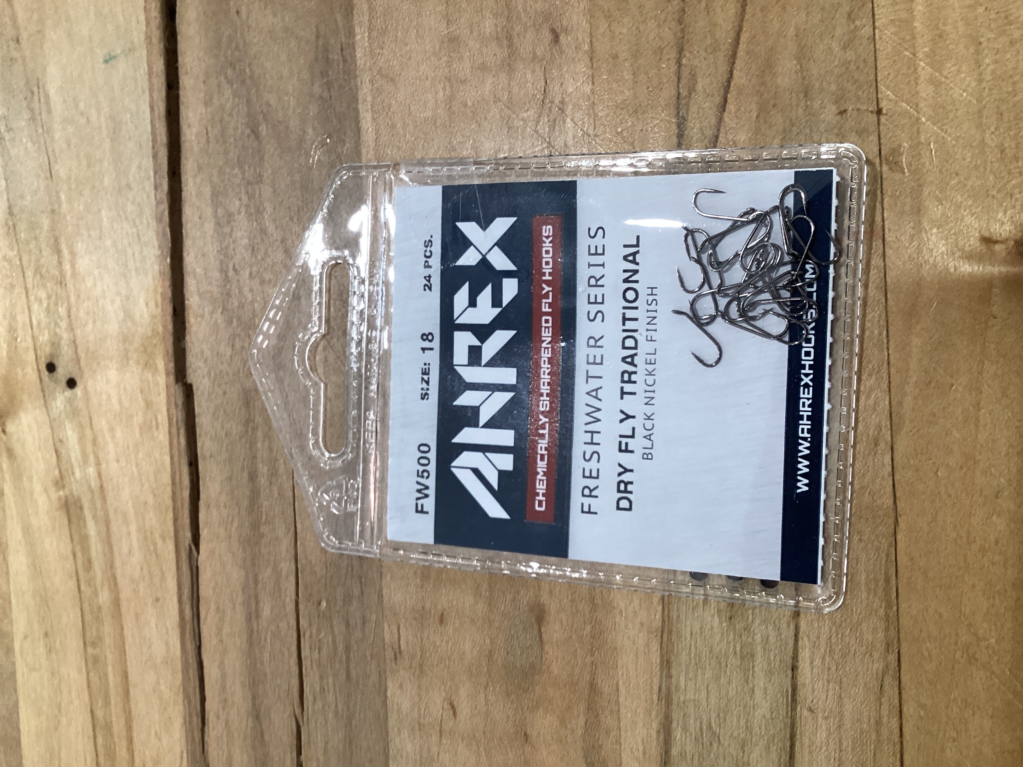 Ahrex FW500 Dry Fly Traditional Hook Barbed